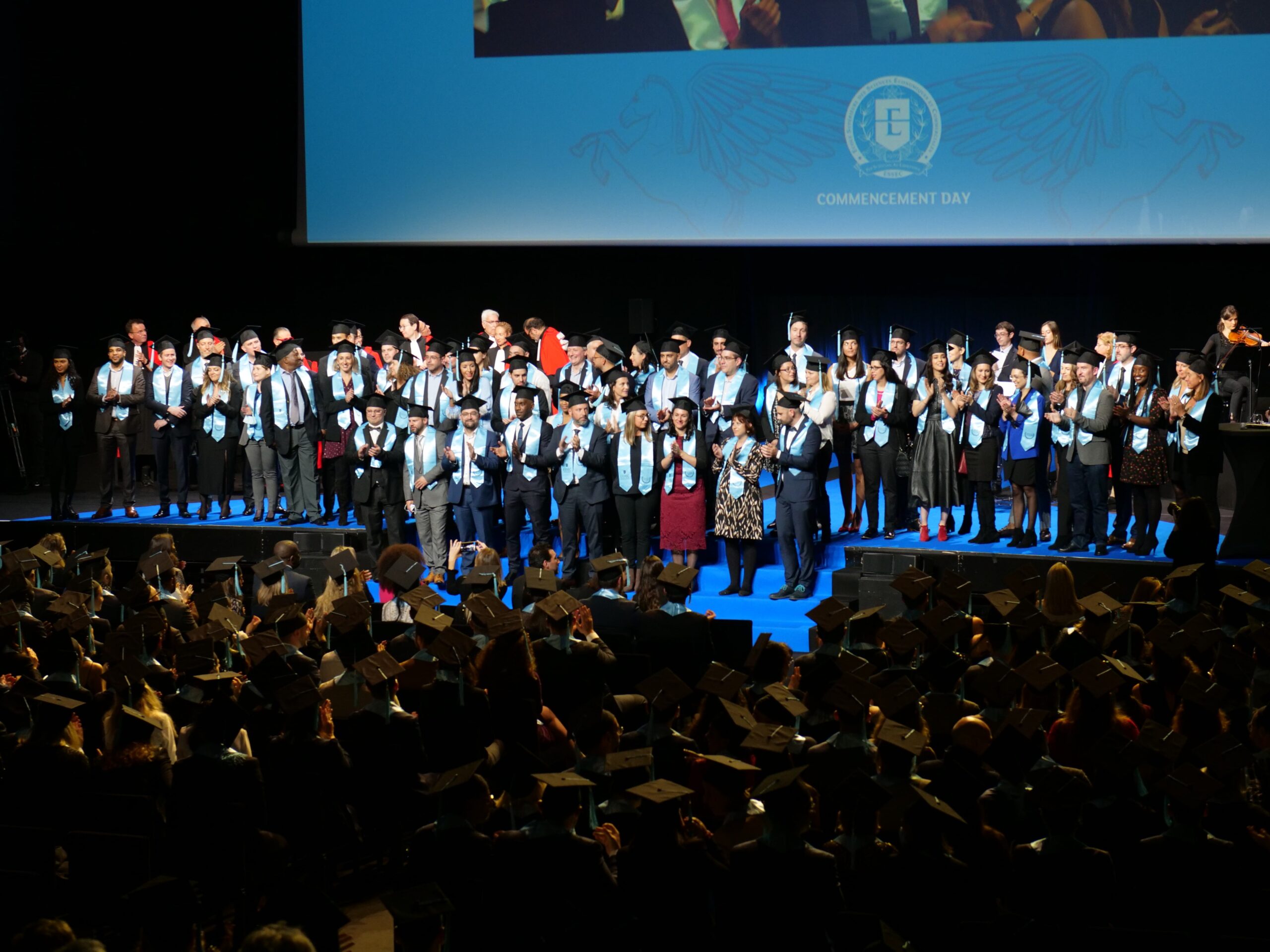 Célébrez les 50 ans de l’ESSEC à Cergy !