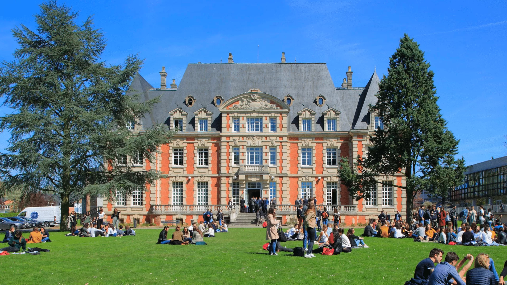 Entretien NEOMA : Épreuves, coefficients et conseils
