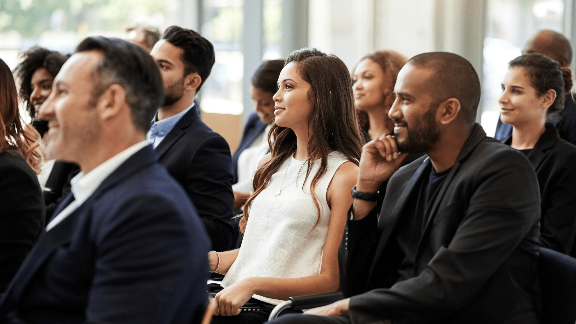 Stage et alternance 2024 : les écoles de commerce préférées des entreprises