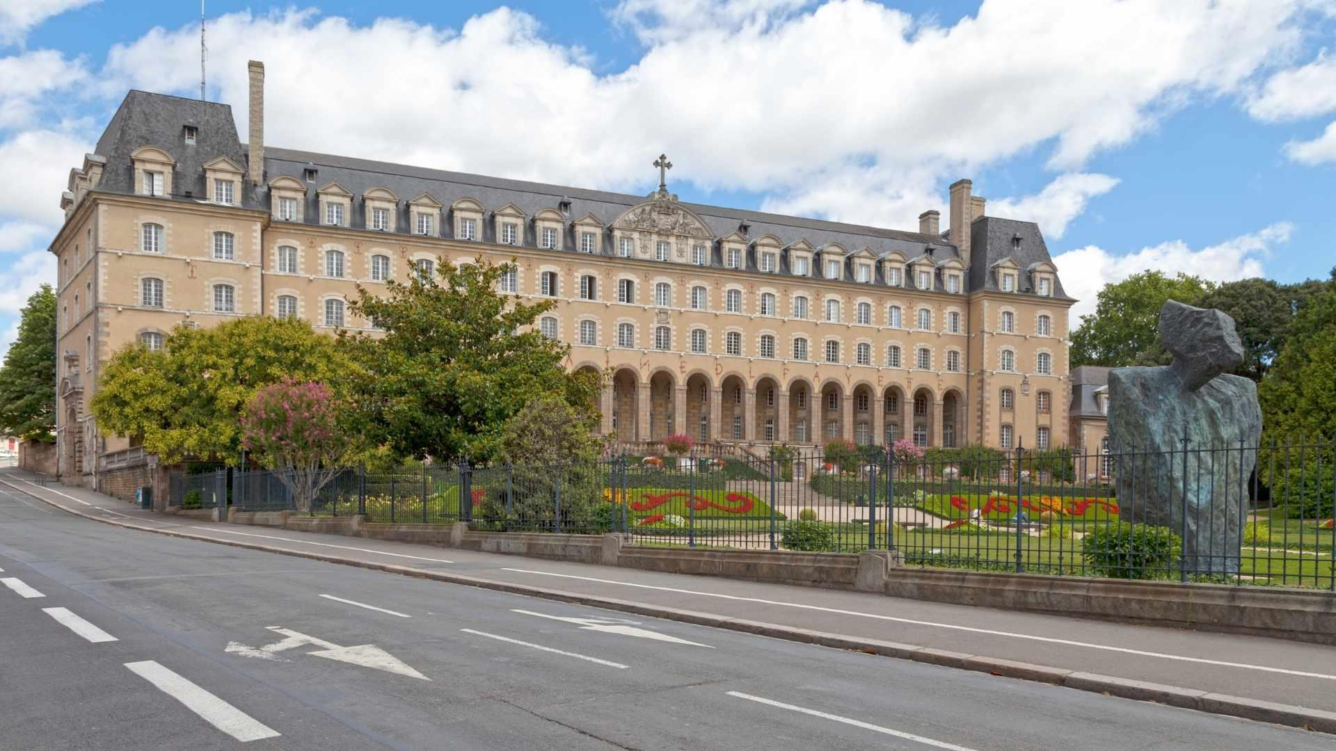 Top 5 des écoles de commerce à Rennes