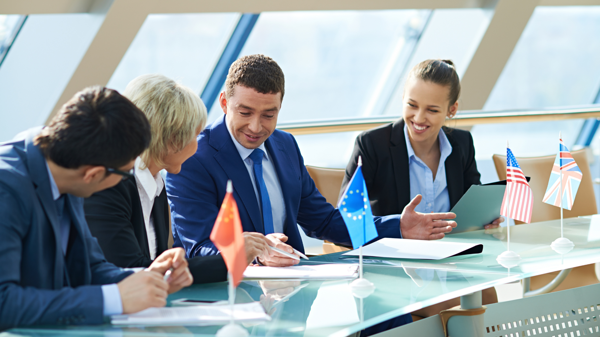 L’ESCE et l’ECE lancent un nouveau programme autour du management international, de l’IA et de la data